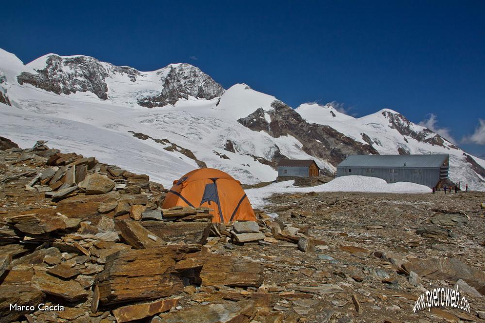 10_Tende e rifugio.JPG